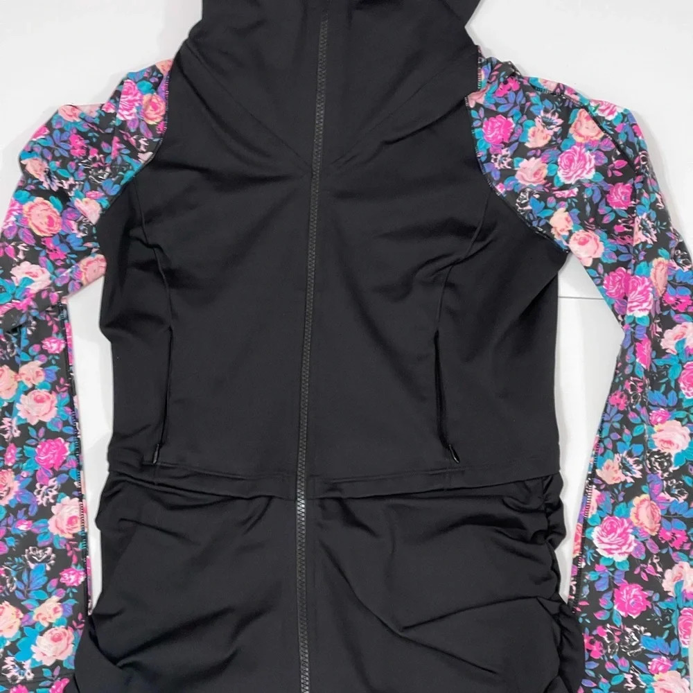 Bebe Sport Black Floral Zipper Workout jacket sweatshirt Thumbhole Ruched size M